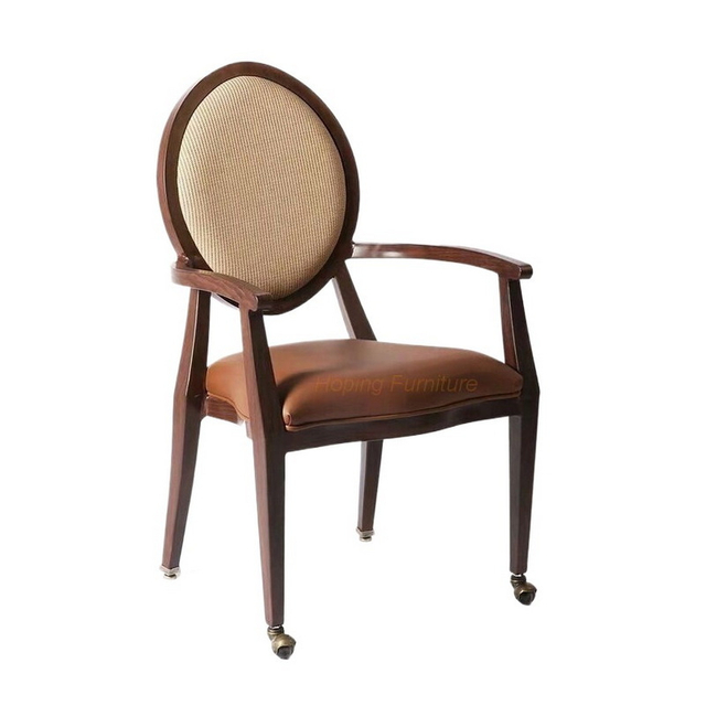 New Design Mobile Legs Imitated Wood Royal Hotel Fashion American Classic Living Room Furniture Wholesale Crown VIP Office Chair for Wedding Banquet