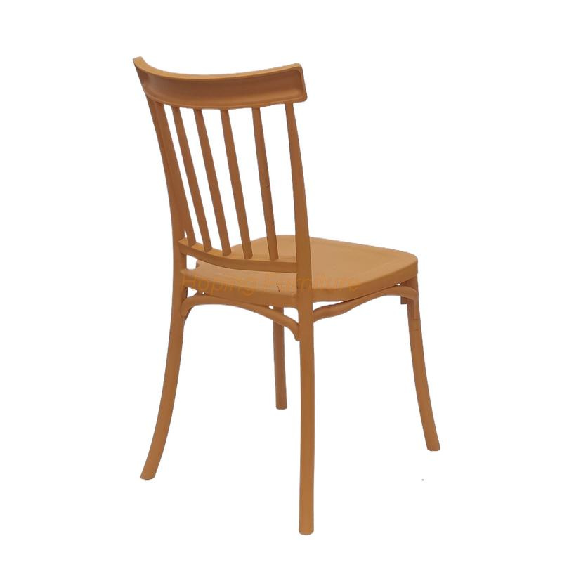 China Supplier Furniture Market White Outdoor Wedding Chair Banquet Chair Event Party Dining Furniture Square Plastic Chair