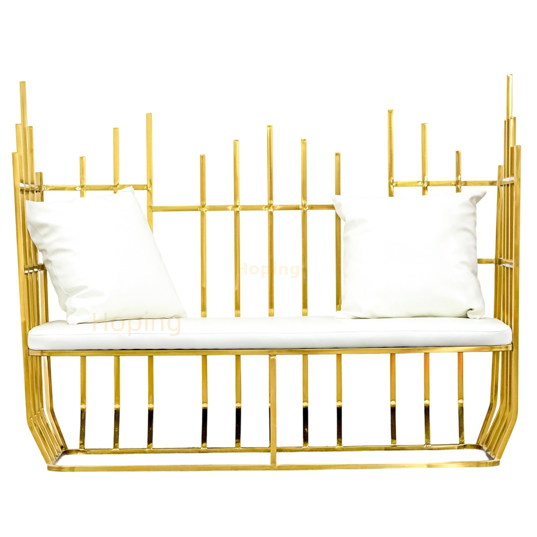 Wedding Supplies Golden Stainless Steel Love Seat Sofa Wedding Stage Sofa for Bride and Groom