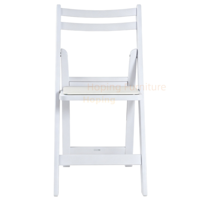 White Plastic Folding Chair Slatted Back Portable Outdoor Banquet Dining Chair Hotel Cheap Chair Plastic Frame Wedding Chair Banquet Dining Chair