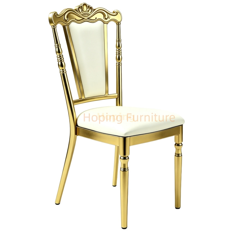 Luxury Golden Carved Metal Wedding Chair with White Upholstery for Banquet Hotel Events Hotel Furniture Restaurant Chair Hot Sale Leather Iron Dining Chair