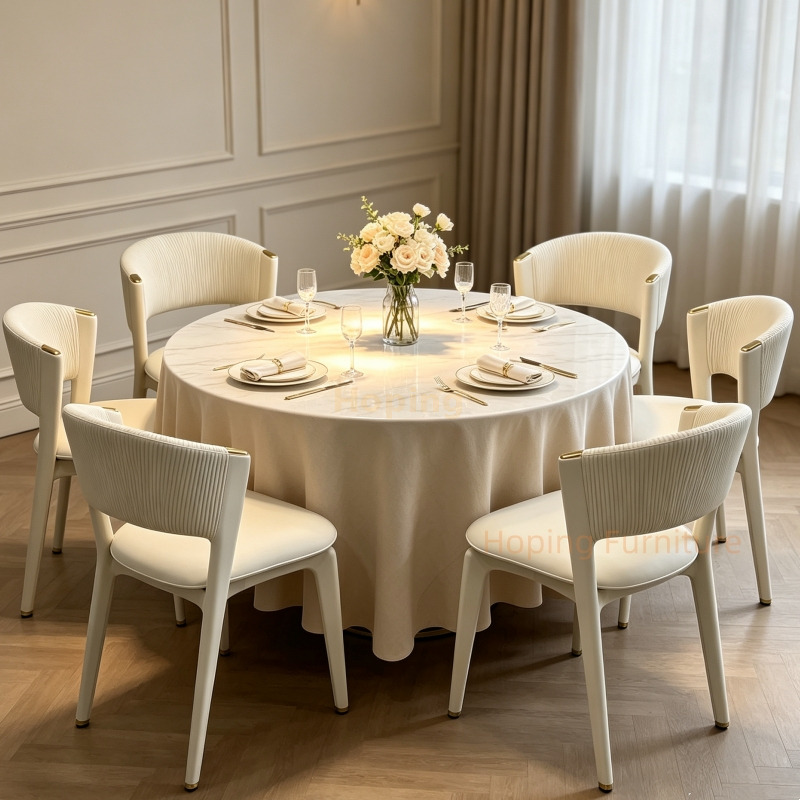 Cream PU Leather Dining Chair Vertical Striped Backrest Gold Decorative Accent Dining Side Chair Contemporary White PU Restaurant Chair