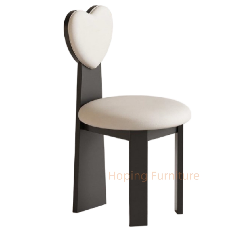 Vintage Sweetheart Shape Dining Chair Solid Wood Frame Polka DOT Fabric Upholstered Accent Chair for Home Cafe