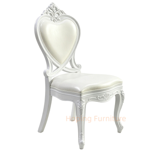 European Restaurant Chair Hotel Wedding Dining Furniture Elegant Heart Back Dining Chair Stylish Plastic Wedding Chair Banquet Event Chair