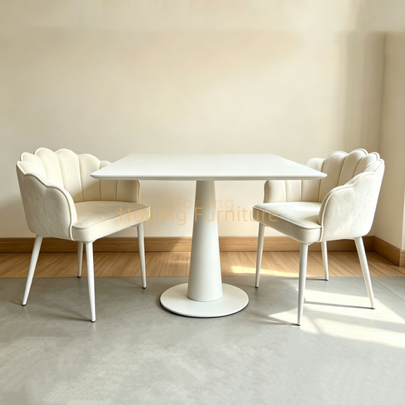 Shell Shape Upholstered Dining Chair Cream Velvet Fabric Armchair with White Metal Legs for Wedding Banquet Hotel Home Event Wedding Furniture Dining Chairs