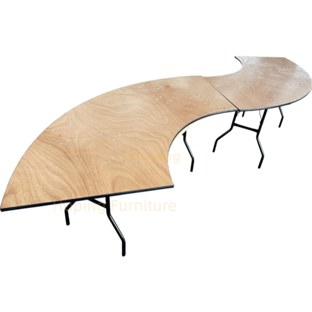 Wood Grain Color Outdoor Sector Banquet Folding Table PVC Tabletop Iron Legs Combine 4 Pieces Into 2.4m Full Round Table